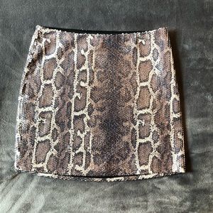 bebe mini skirt